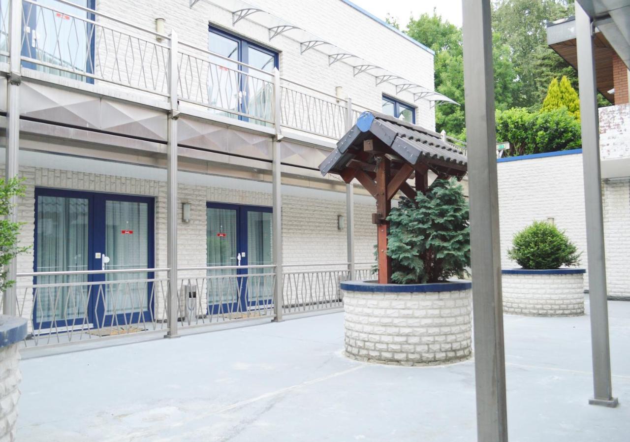 Hotel B8 Voerde Exterior foto
